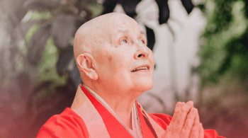 Líder espiritual anunciou que está com câncer de pele e fazendo tratamento quimioterápico com pomada