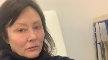 Shannen Doherty trata um câncer desde 2015 e anunciou, em novembro de 2023, que a doença atingiu seus ossos