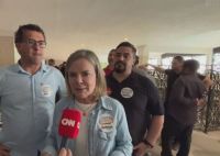 Gleisi diz à CNN que pedido de impeachment é "normal": "fizemos o tempo todo contra Bolsonaro"