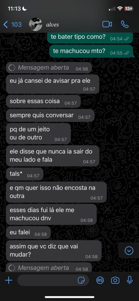 Troca de mensagens entre Kaylane e uma amiga uma semana antes do crime