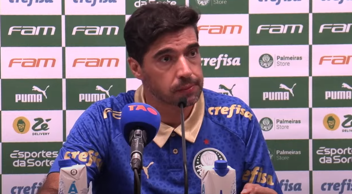 Abel Ferreira em coletiva do Palmeiras