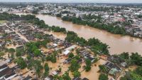 Após segunda maior cheia da história, nível do rio Acre começa a recuar