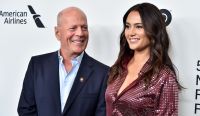 Esposa de Bruce Willis diz que vida do ator com demência é cheia de alegria