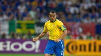 Cafu critica ida de brasileiros à Premier League: "Menos chances de vencer a Copa"