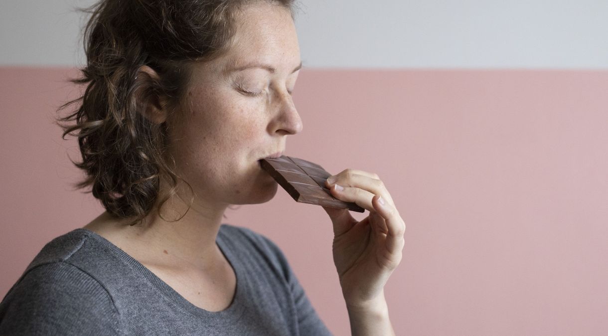 Chocolate pode ser incluído no dieta; saiba como