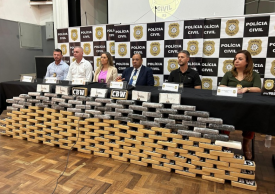 Policiais encontraram 123 quilos de crack e 59 quilos de cocaína no município de Montenegro (RS) 
