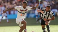 Douglas Costa tem lesão constatada e deve desfalcar o Fluminense no Carioca