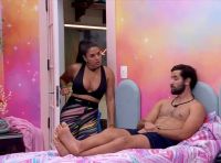 BBB24: Fernanda entra no Quarto Fadas para esclarecer confusão e vira meme