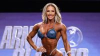 Francielle Mattos é campeã do Arnold Classic Ohio; brasileira fica com vice