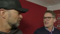 Vídeo: Klopp se irrita com jornalista e deixa entrevista: "Pergunta burra"