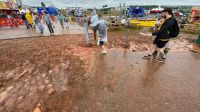 Lollapalooza 2024: após chuva, lama toma lugar do gramado no segundo dia