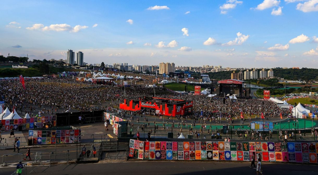 Lollapalooza Brasil 2024 acontece nos dias 22, 23 e 24 de março