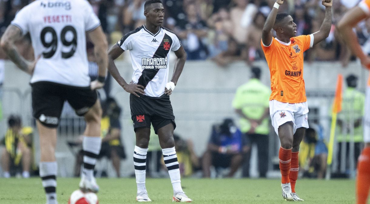 Nova Iguaçu elimina Vasco do Carioca em pleno Maracanã