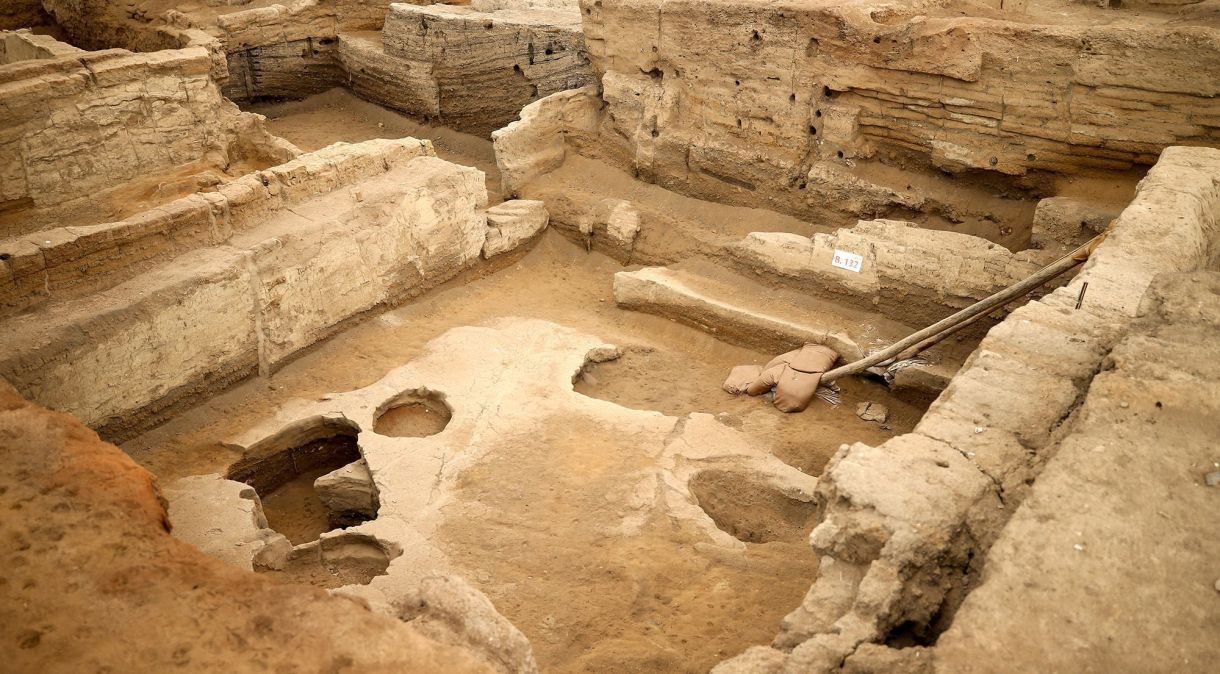 O pão de 8.600 anos foi encontrado no sítio arqueológico neolítico de Çatalhöyük, um local classificado como Patrimônio Mundial da Unesco, no distrito de Cumra, em Konya, Turquia