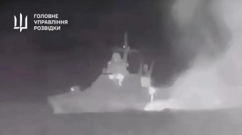 Ucrânia afirma que afundou navios russos na região, em ataques estratégicos e com valor simbólico