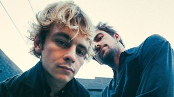 Rocky e Ross Lynch formaram o duo após o fim da banda R5, que contava com a participação de outros membros da família