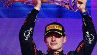 Max Verstappen vence na Arábia Saudita e garante nona vitória consecutiva