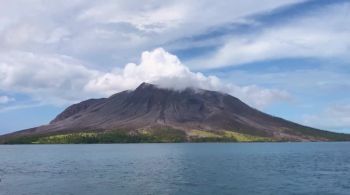 É possível que os vulcões tenham um impacto de curto prazo no clima - incluindo o resfriamento da temperatura global - devido aos gases que injetam na atmosfera superior