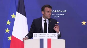 Presidente francês também disse que europeus não podem ficar submissos aos EUA