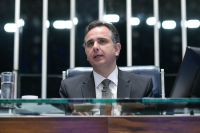 "Governo erra ao judicializar a política", diz Pacheco sobre desoneração da folha