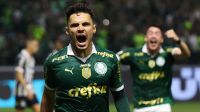 Palmeiras bate o Santos, reverte mais uma final e é tricampeão paulista