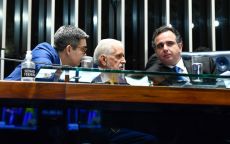 Após derrotas no Congresso, Lula faz reunião com líderes do governo nesta segunda (3)