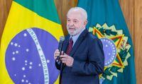 Lula sanciona lei que permite suspensão do pagamento da dívida do RS