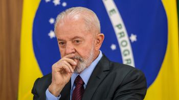 Sem votos suficientes no Congresso para barrar medidas como a desoneração, o governo Lula agarrou-se ao judiciário