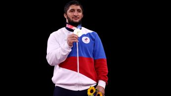 Abdulrashid Sadulaev ficou com a medalha de ouro no Rio e em Tóquio