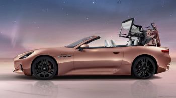 Segundo a Maserati, o modelo é o primeiro cabriolet elétrico de luxo do mundo e chama atenção pelo design e potência