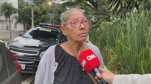 "Fiquei muito triste e surpresa", diz mãe de professor solto após ser preso injustamente