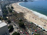 Bolsonaro participa de ato com aliados e apoiadores no Rio