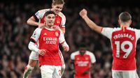 Líder da Premier League, Arsenal goleia Chelsea e faz saldo na luta pelo título