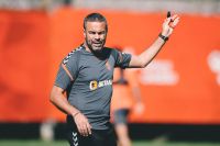 Na mira do Botafogo, técnico Artur Jorge confirma acordo entre os clubes