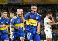 Boca Juniors vence Sportivo Trinidense e assume liderança do grupo na Sul-Americana