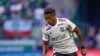 Bruno Henrique, do Flamengo, critica jogos na altitude: "É desumano"