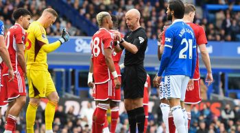 Nottingham Forest reclamou de supostos pênaltis ignorados contra o Everton