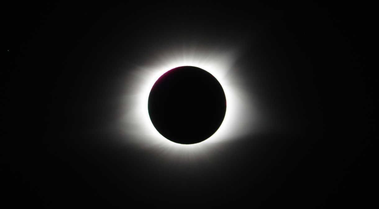 Eclipse solar total visto nos Estados Unidos em 2017