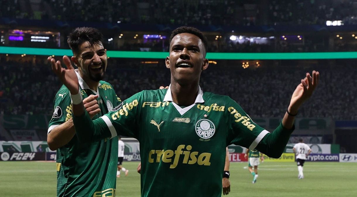 Estêvão marcou o terceiro gol do Palmeiras contra o Liverpool-URU pela fase de grupos da Libertadores