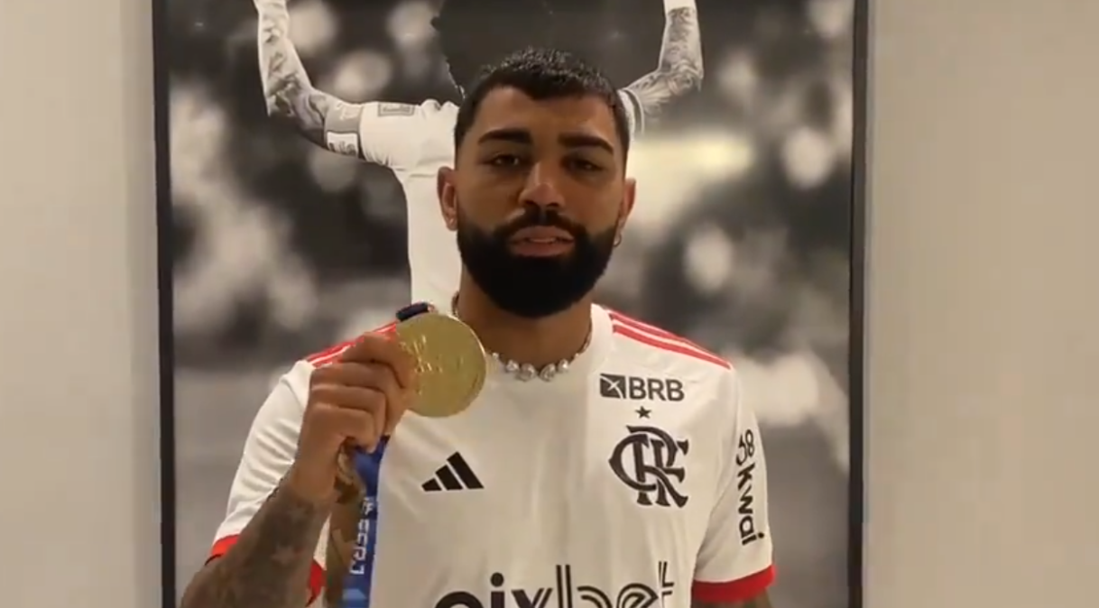 Gabigol recebeu uma medalha de campeão carioca mesmo sem entrar em campo