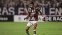 Renato Augusto é observado no Fluminense após dores na Libertadores