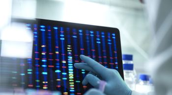 O objetivo é fornecer um local para profissionais aprimorarem o aprendizado e a experiência com sequenciamento do genoma, importante para o diagnóstico e tratamento correto de doenças raras e câncer