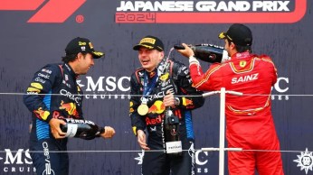 Holandês e mexicano Sergio Pérez garantiram a 31ª dobradinha da Red Bull na história da F1