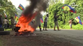 Medida acontece após protestos violentos contra reforma eleitoral em ilha que pertence aos franceses no Oceano Pacífico