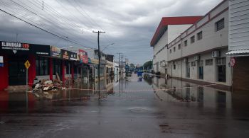 Defesa Civil emitiu alerta para possibilidade de chuvas intensas em Porto Alegre nesta segunda