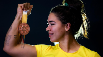 Atleta de 27 anos detém o recorde brasileiro na categoria até 71kg e foi bronze no Mundial de Halterofilismo, em 2021