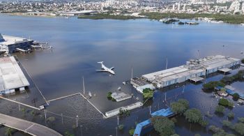 Aeroporto Salgado Filho ainda está completamente submerso; não há previsão de reabertura