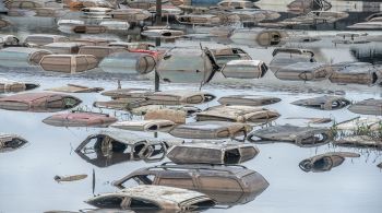 Consultoria estima que aproximadamente 200 mil gaúchos tenham perdido carros na enchente
