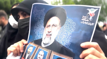 Governo iraniano programa quatro dias de celebrações pela memória do líder que morreu em acidente aéreo