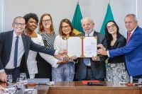 Lula sanciona lei que mantém em sigilo nome de mulheres vítimas de violência doméstica